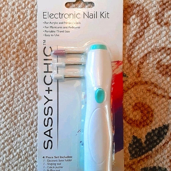 sassy+chic Other - Electronic nail kit